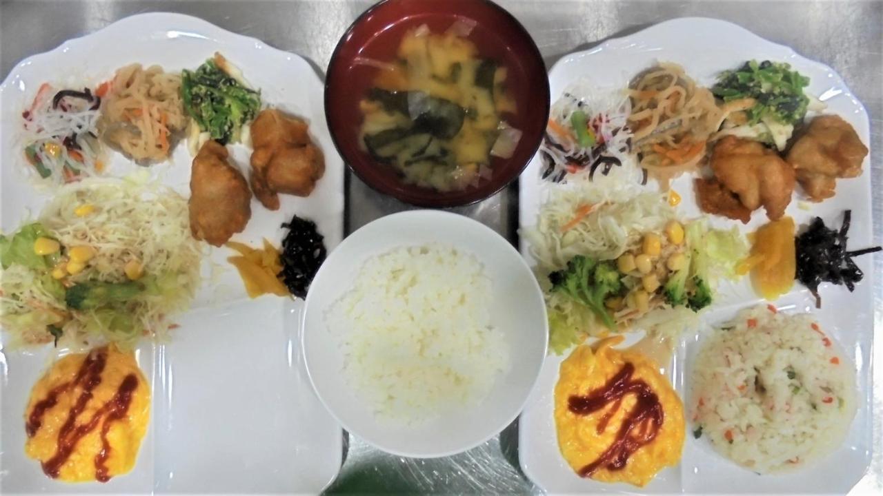 Toyoko Inn Kintetsu Yokkaichi Eki Kita Guchi Exterior foto