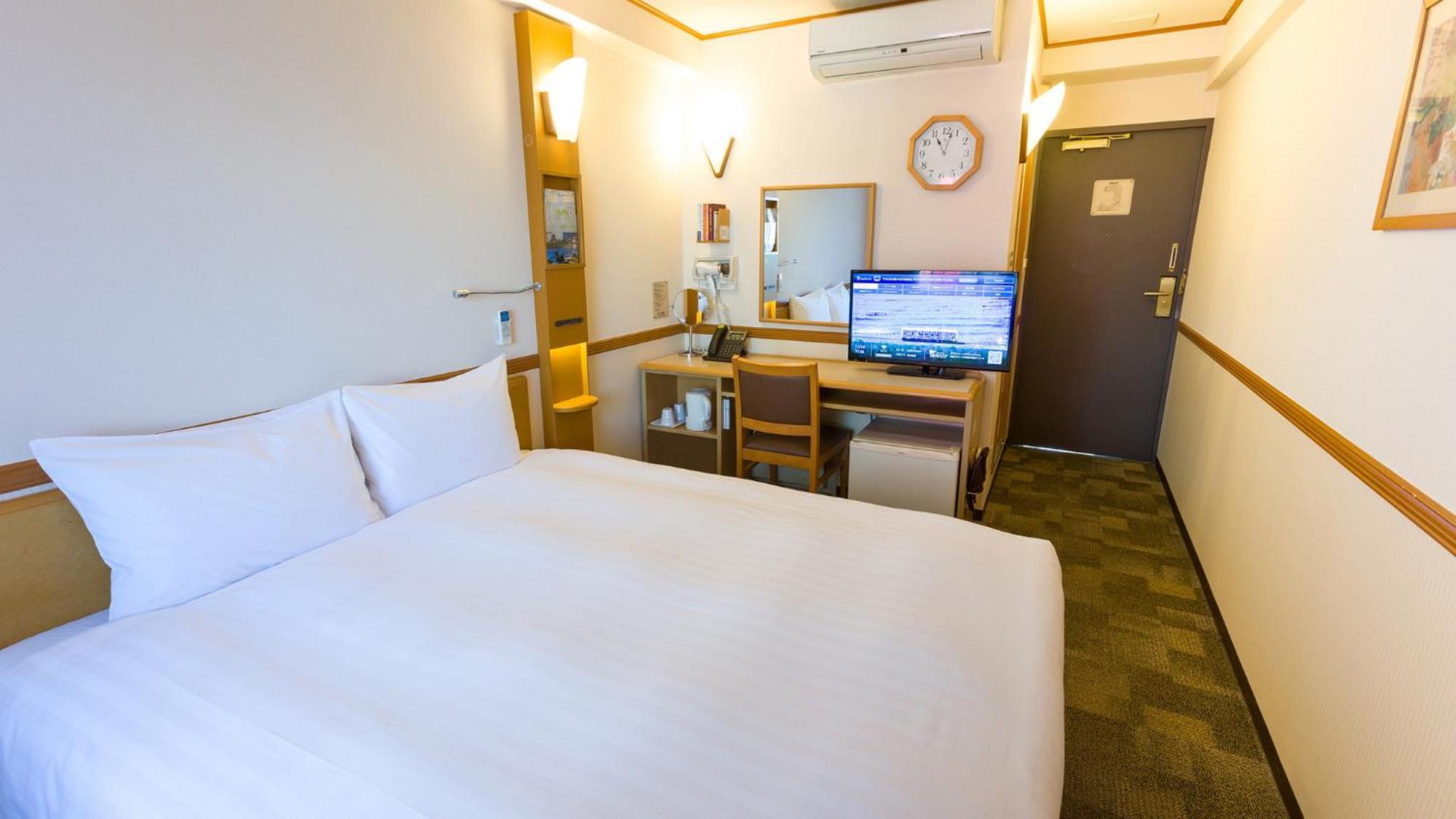 Toyoko Inn Kintetsu Yokkaichi Eki Kita Guchi Habitación foto