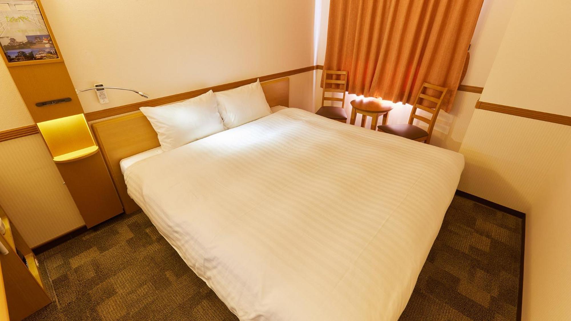 Toyoko Inn Kintetsu Yokkaichi Eki Kita Guchi Habitación foto